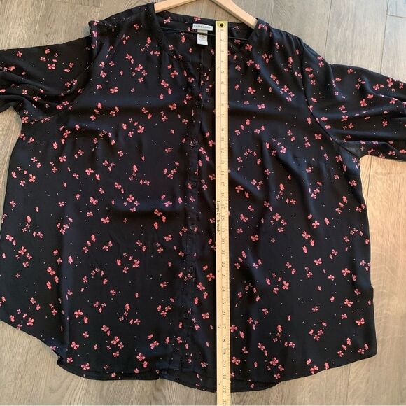 CATHERINES Simi Sheer Blouse Women’s 3X Black Pink Butterfly V Neck Button Up. - Picture 10 of 11